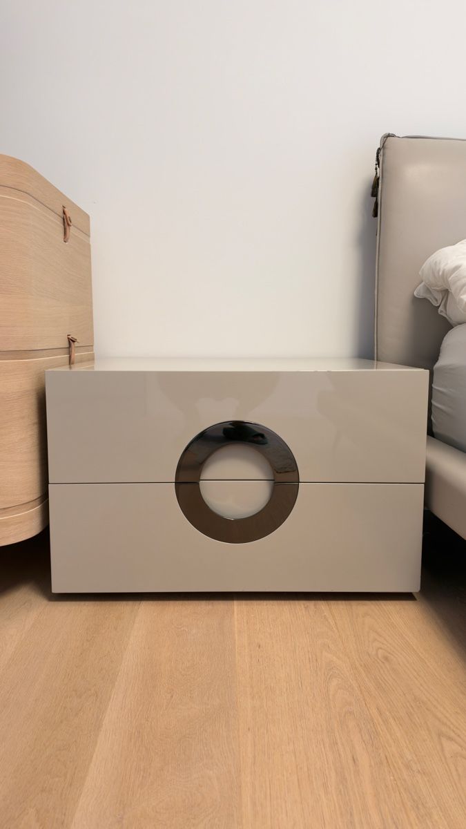 Comodini: 2 Minotti Archipenko Night Stands – Usato da Immensee venduto da Alb_5t65