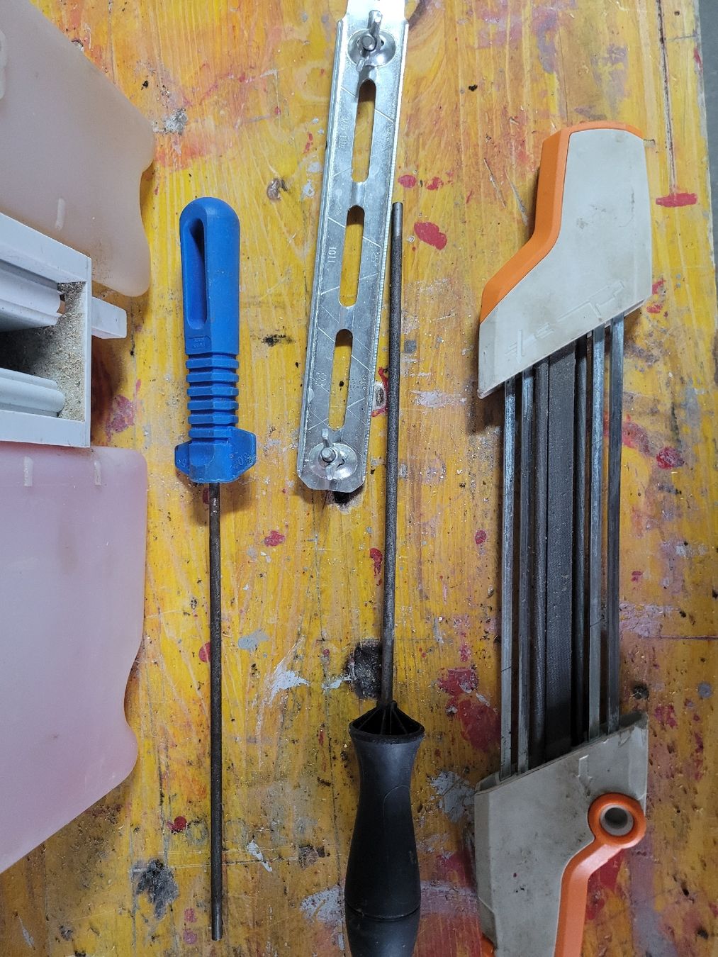 Stihl Seghe: Stihl MS 261C Div. Zubehör – Usato da Müntschemier venduto da Bago2 8