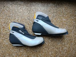 Salomon SNS Profil Langlaufschuhe Gr 38 24cm Langlauf Schuhe