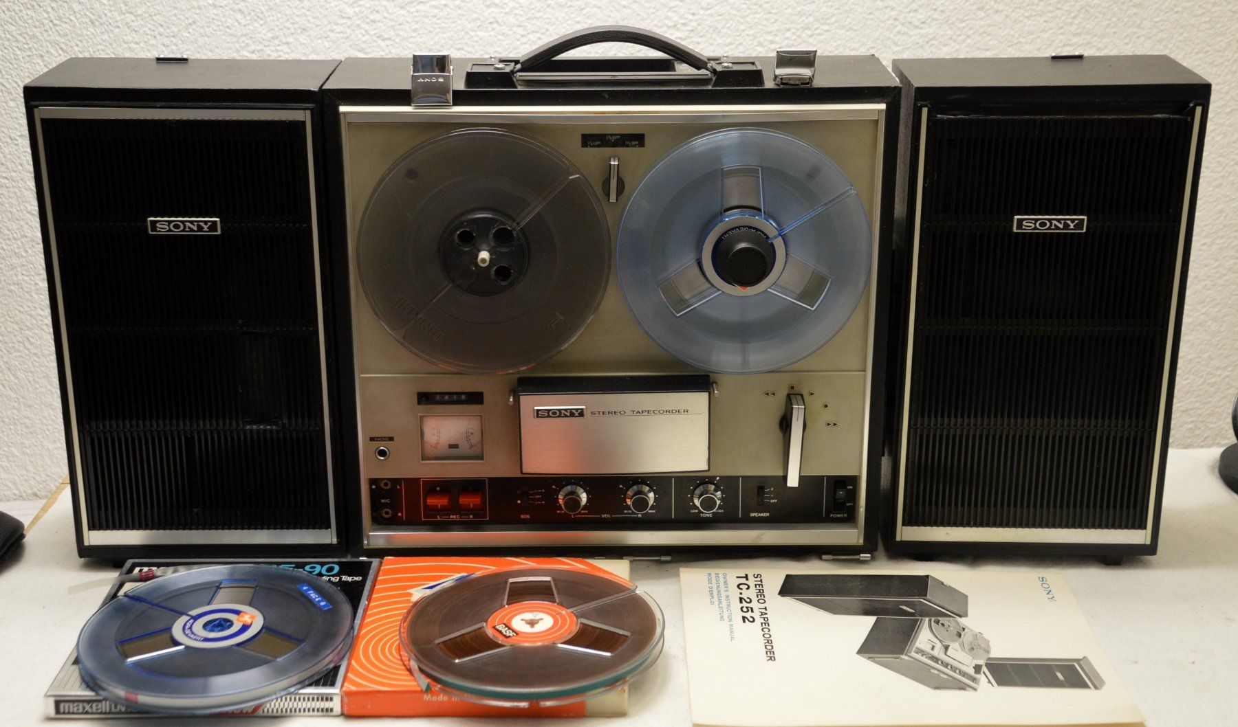 Äldre bandspelare - Rullbandspelare - Sony Tapecorder tc-252