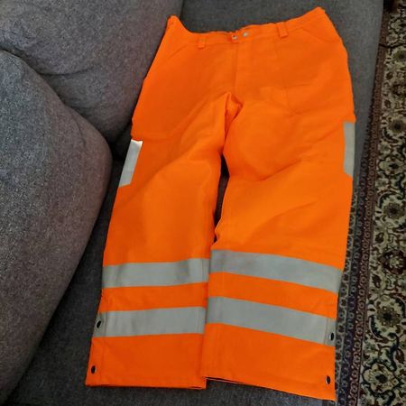 Warnschutzhose Gr. 48/70 neu wattiert