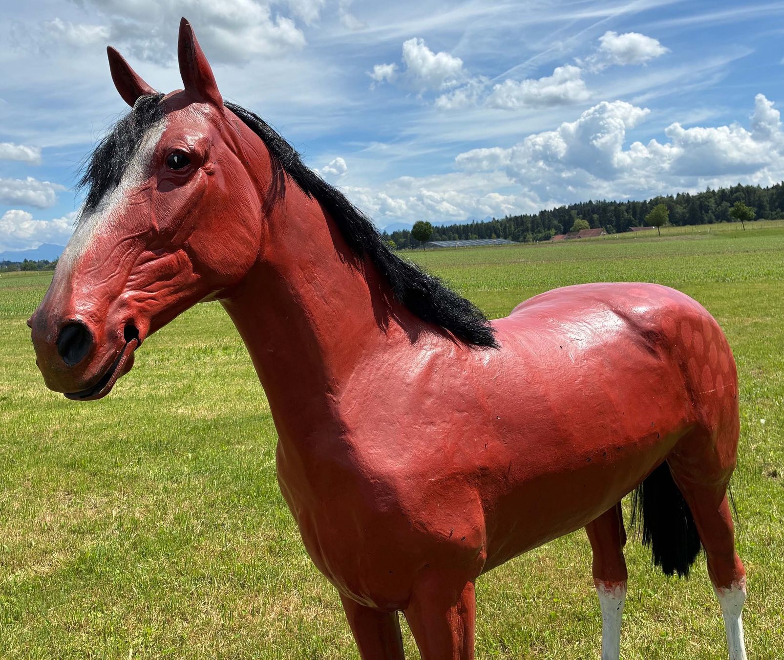 Statuette: Pferd Rot-Braun Lebensgross – Usato da Bäretswil venduto da robsonantik 5