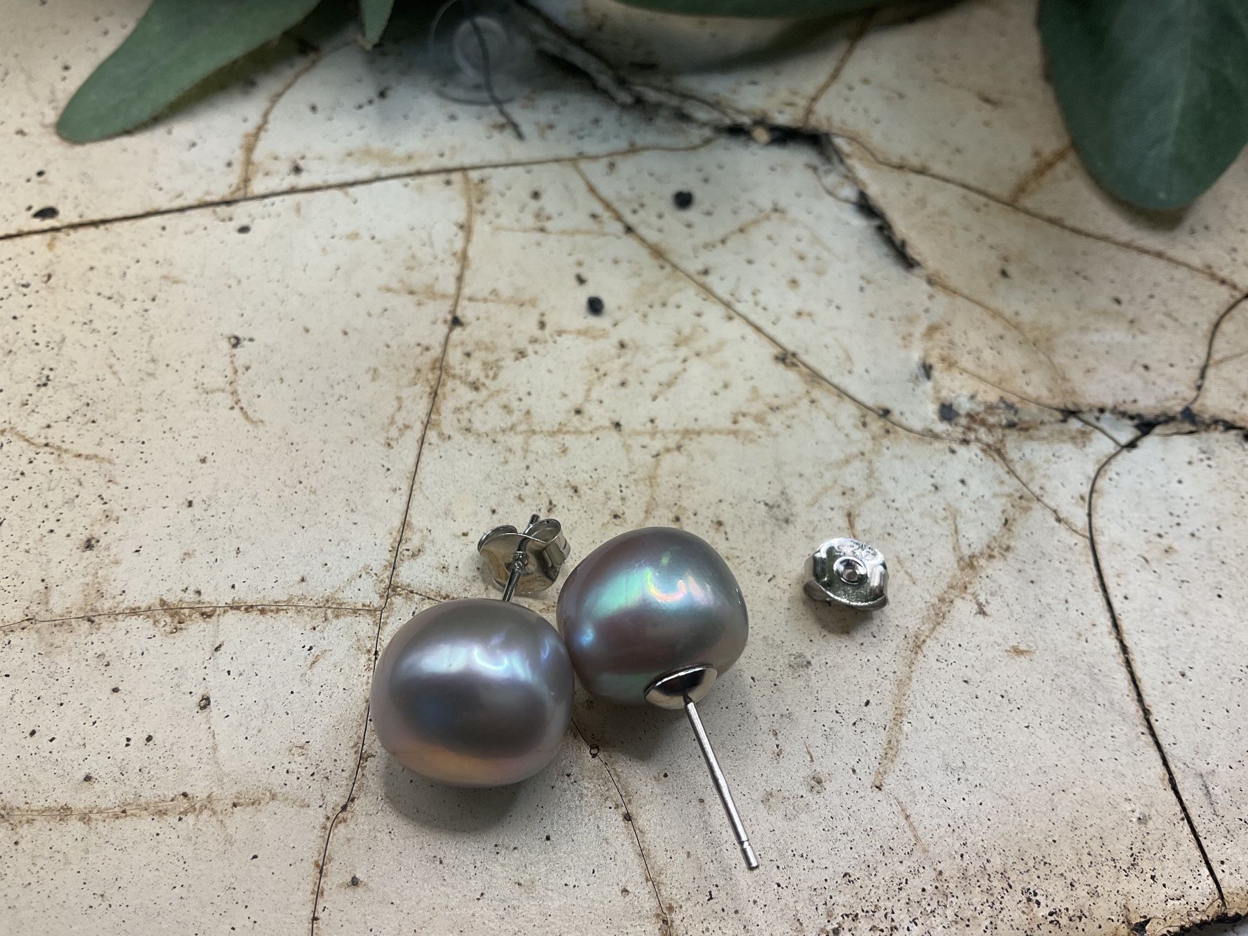 Boucles d'oreille: SONDERANGEBOT grosse Perlenohrstecker – Neuf (Voir description) à luzern par Alpendorf1 2