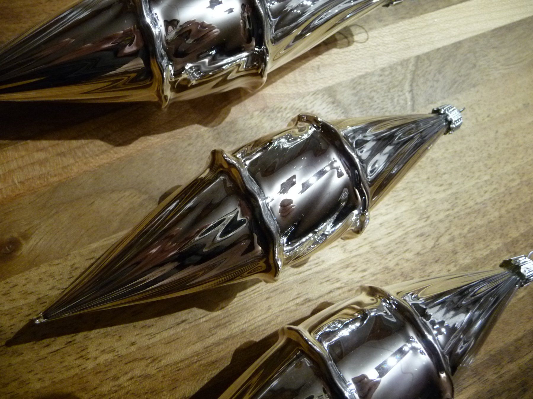 Tutte le decorazioni: 6x silberner  Christbaumschmuck olivenförmig – Nuovo e nell'imballaggio originale da Alpnach Dorf venduto da marvo 3