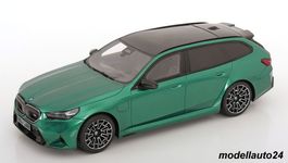 BMW 530 M5 (E91) XDrive Sport Touring 2024 grün met. / 1:18
