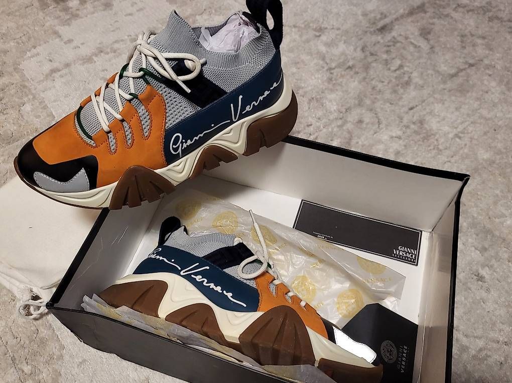 Scarpe da donna: Sneakers Versace – Usato da Châtel-St-Denis venduto da Gdch 1