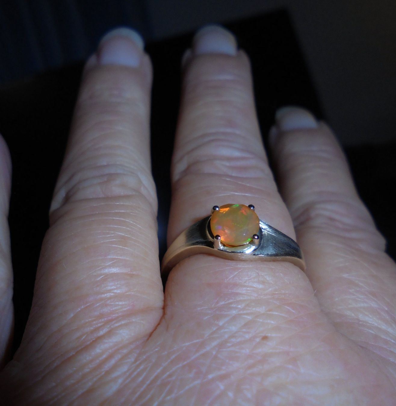 Anelli: Echtschmuck: Welo-Opal-Goldring. Grösse 56/18 – Nuovo (secondo la descrizione) da Zuchwil venduto da maumauchi 7