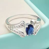 Eleganter Ring mit blauem Zirkonia, 925 versilbert, Gr. 8
