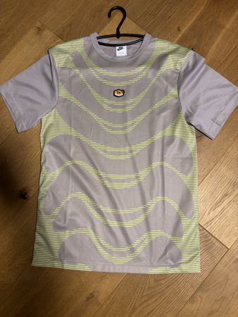 Nike T-Shirt grau gelb Grösse S guter Zustand