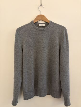 COS cashmere Sweater Grey Size M