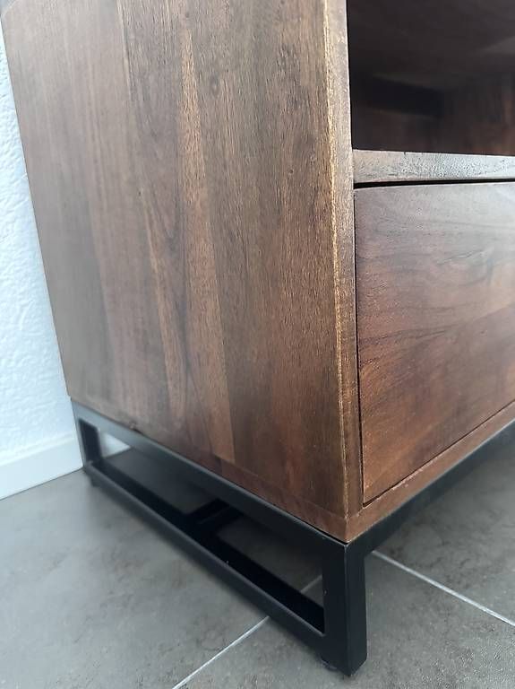 TV Möbel: NEUF Meuble TV bois naturel – Gebraucht aus Fribourg von wor_lp9t 2