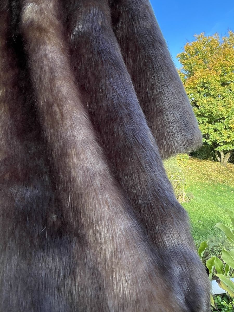 Zara Cappotti: Zara Mantel Braun Neu Abolung oder Versand nach Absprache – Nuovo e nell'imballaggio originale da Zürich venduto da Fashionista00 2