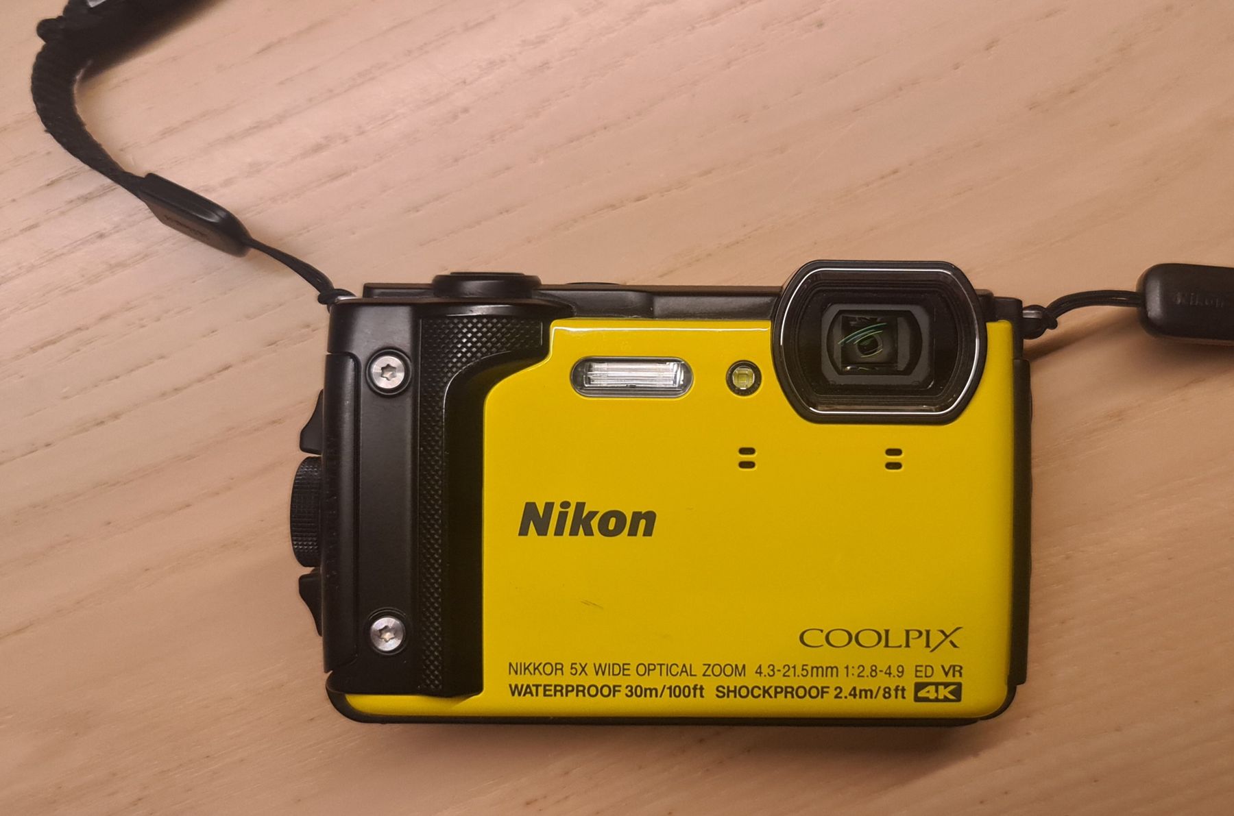 Nikon Fotocamera: Nikon Coolpix W300 – Usato da Hedingen venduto da yuki8908