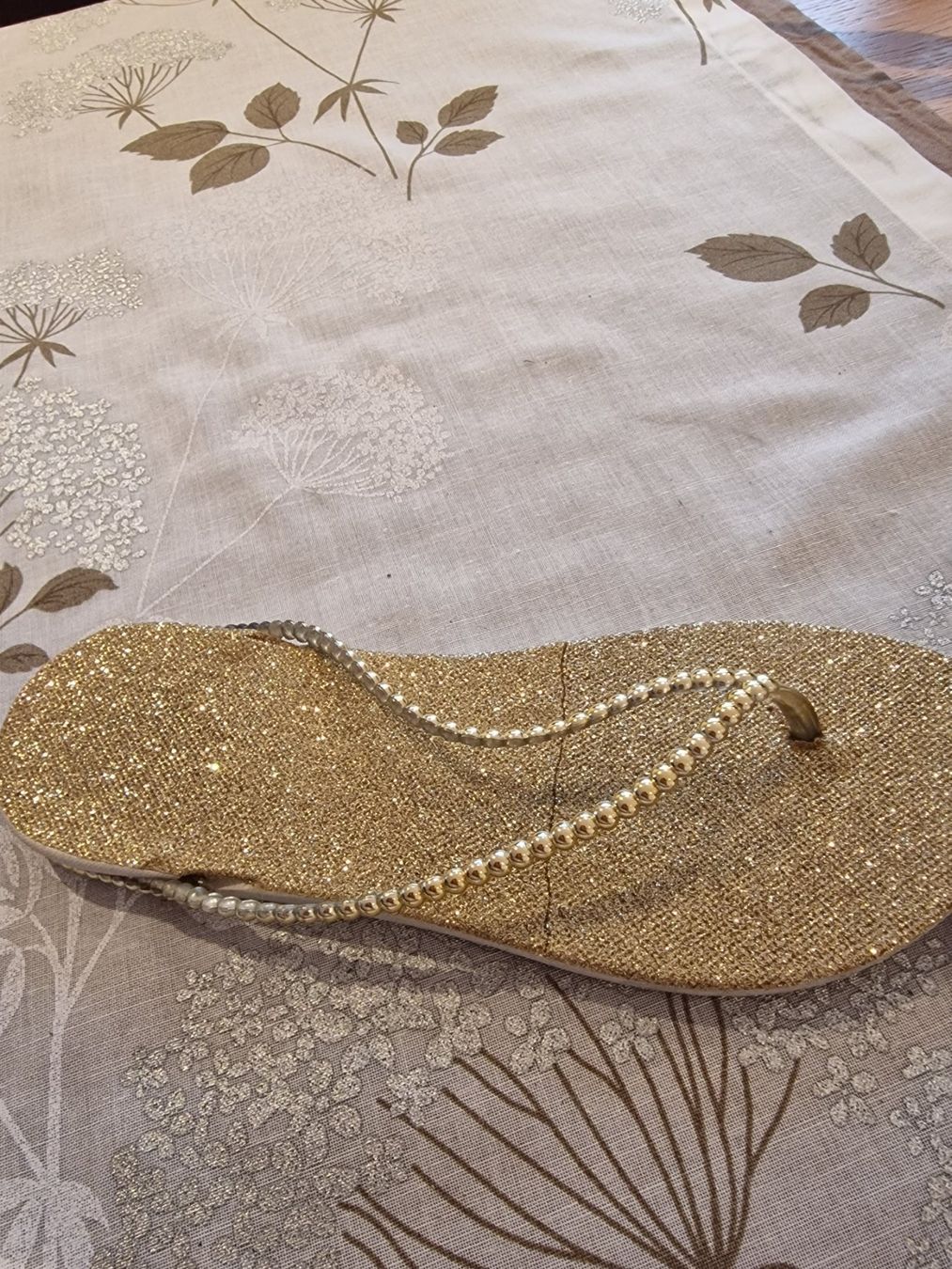 Scarpe da donna: FLIP FLOP GOLDIG 40 – Usato da Ottenbach venduto da Claurin 1