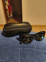 Sonnenbrille Vogue Gigi Hadid schwarz mit Etui