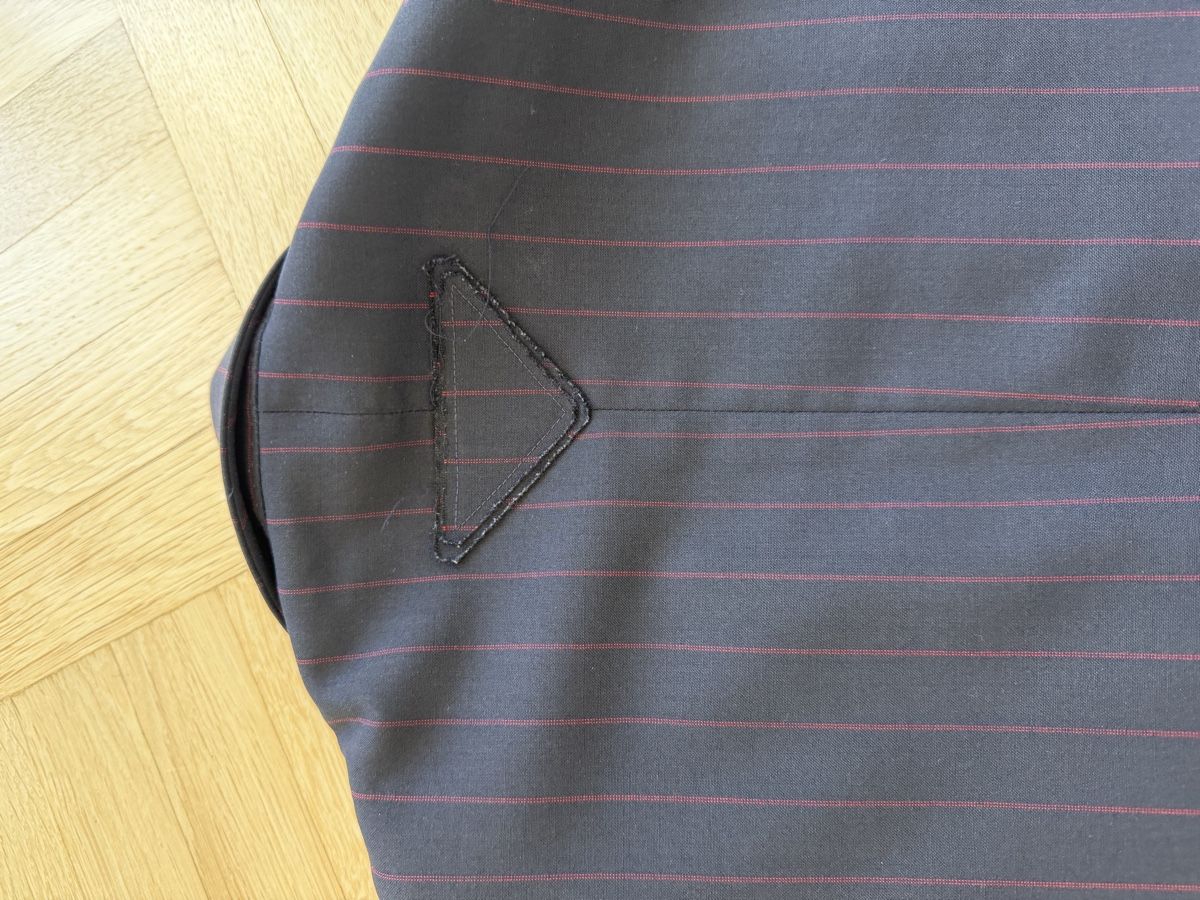 Prada Jacken: PRADA Blazer dunkelblau gestreift – Gebraucht aus St. Gallen von aenny1234 3