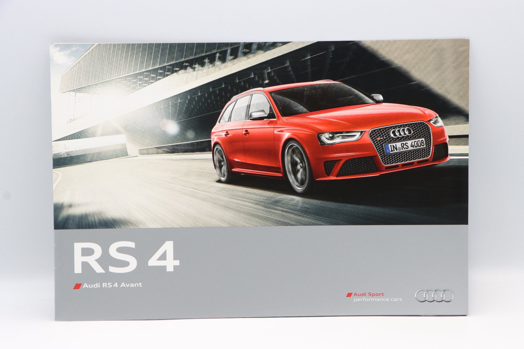Audi Dokumente: Audi RS4 Avant B8 2012 Prospekt – Gebraucht aus Bühl b.Aarberg von Collectorpassions