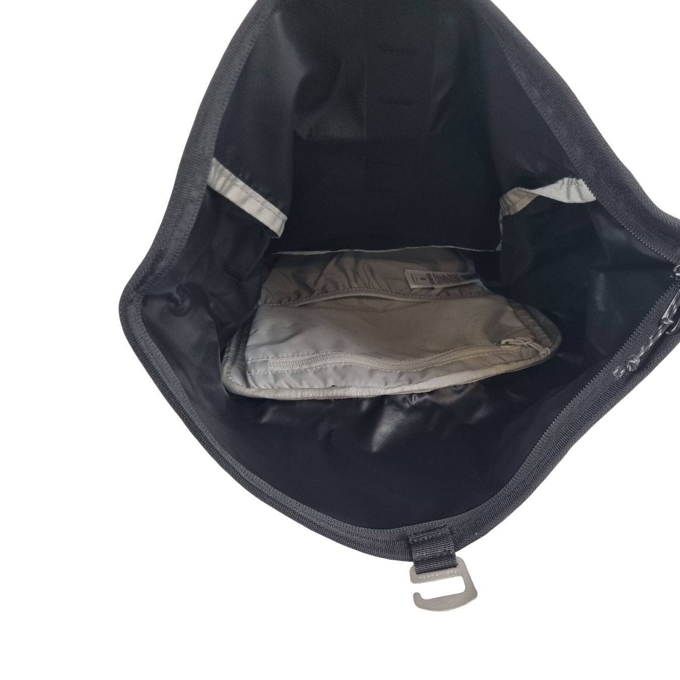 Fjällräven Rucksäcke: FJÄLLRÄVEN Rucksack schwarz – Neu (gemäss Beschreibung) aus Wangen b. Olten von Restwert_Wangen