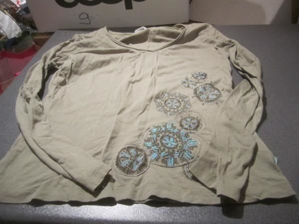 Maglioni & Felpe: Sweatshirt ca. Gr. M, olivgrün / Muster – Usato da Zürich venduto da abraxas1291