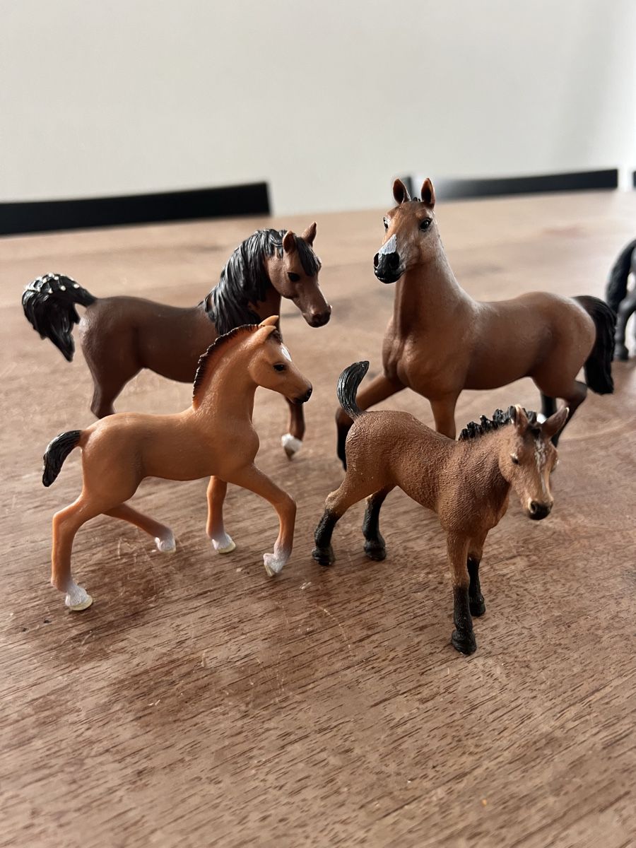 Schleich Giocattoli: pferdefamilie von schleich – Usato da Beinwil am See venduto da -Sparky-