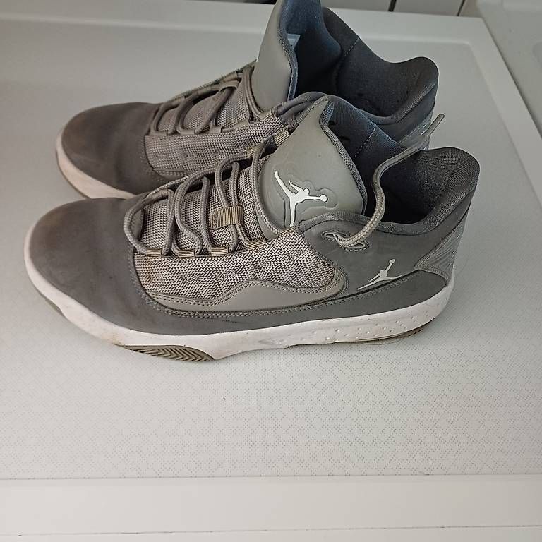 Jordan Scarpe da uomo: Nike Air Jordan – Usato da Bex venduto da Sakito
