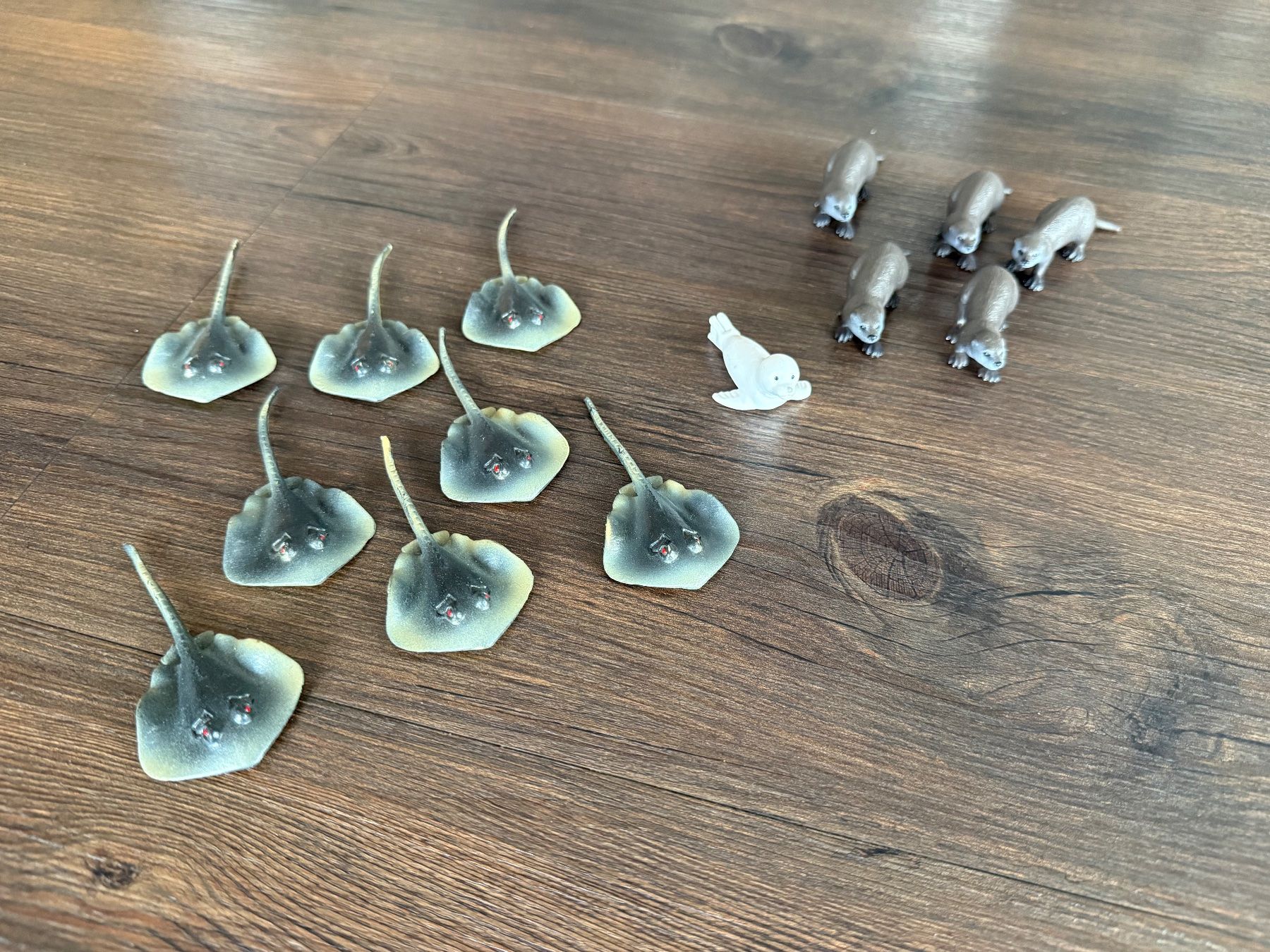 Schleich Jouets: Schleich Rochen und Otter mit Robbe – D'occasion à Eggenwil par VEB13