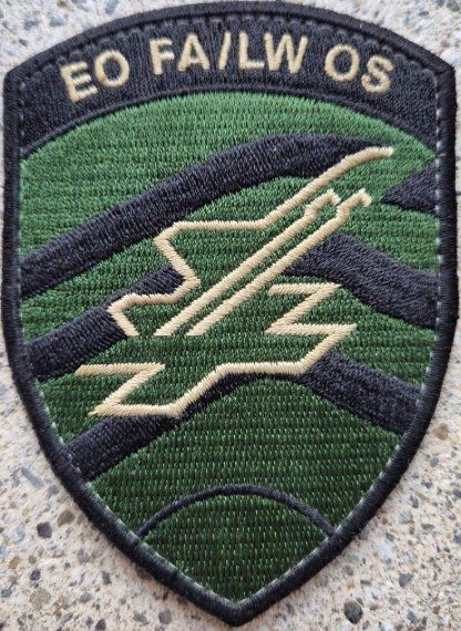Schweizer Armee Placchette & Badge: Luftwaffe Offizierschule – Nuovo (secondo la descrizione) da Quartino venduto da Simonmichael