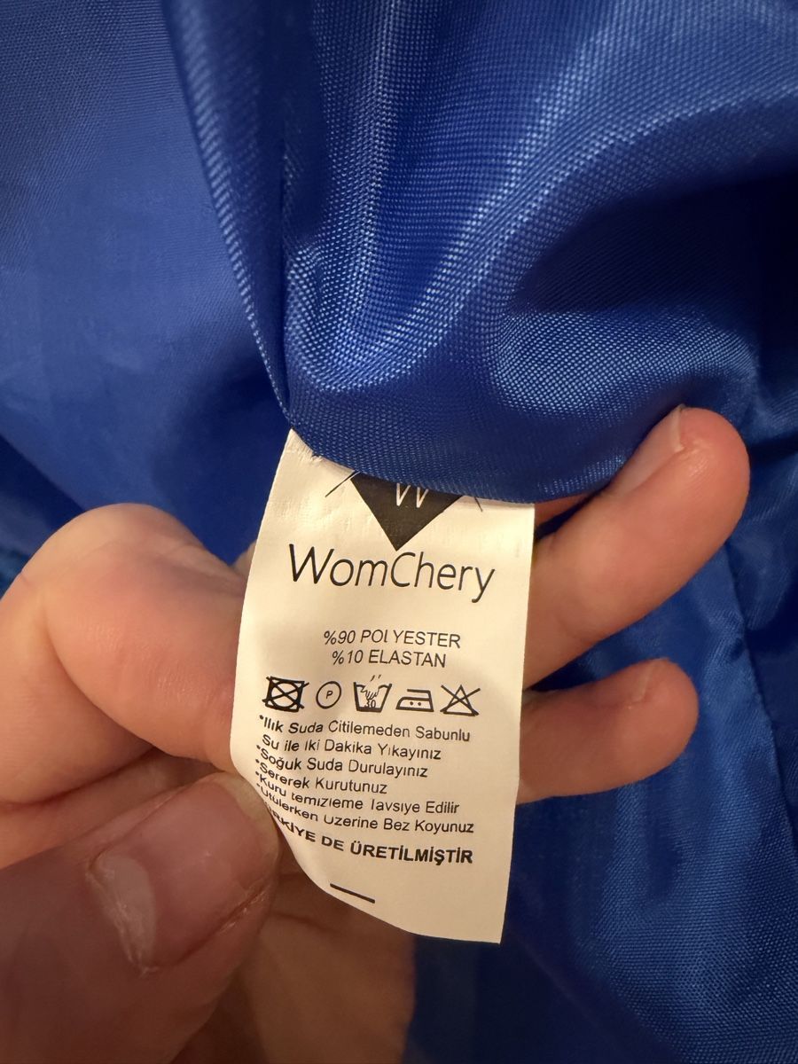 Mäntel: Blue Faux Fur Coat Size 40 – Gebraucht aus Horgen von Elizhadz 3