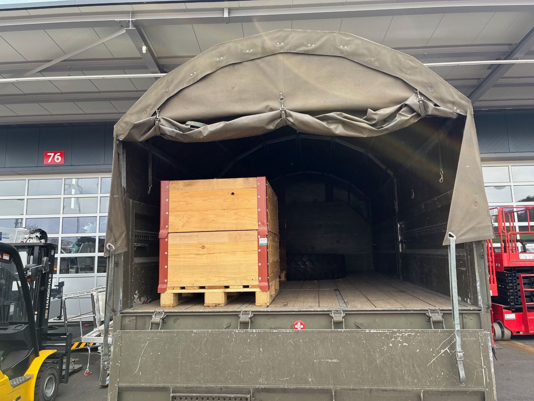 Accessori per altri veicoli: Blache, Plane zu Saurer 6DM – Usato da Baar venduto da AklinServicetec 2