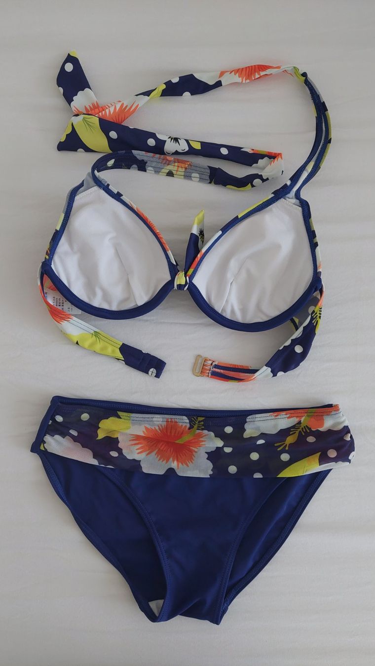 Costumi da bagno & Bikini: Bügel-Bikini, neu – Nuovo e nell'imballaggio originale da Uetikon am See venduto da sahra777 1