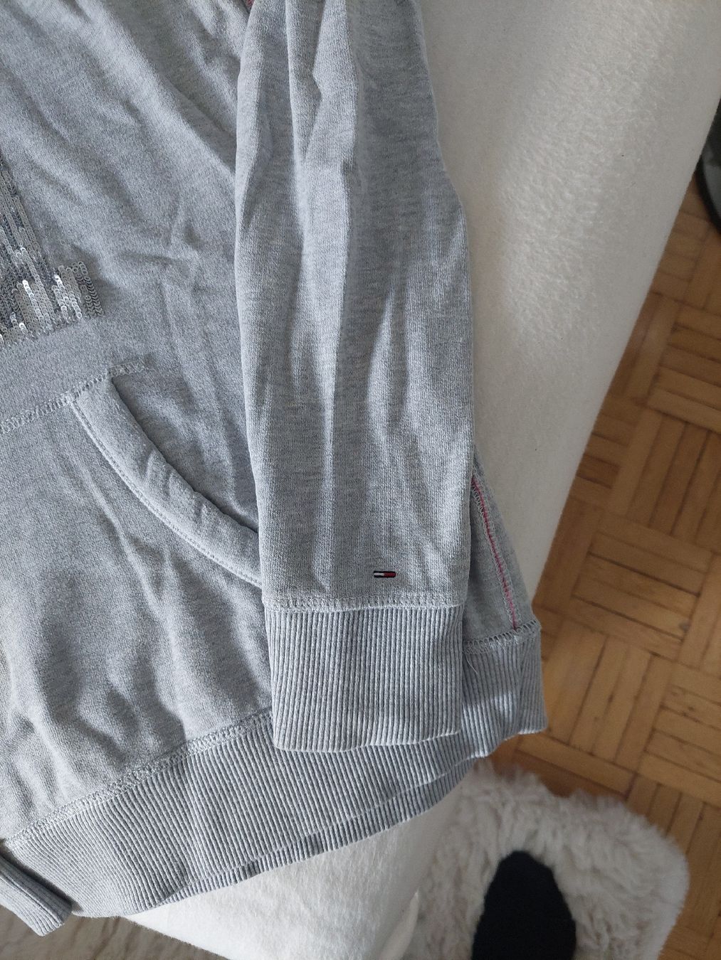 Tommy Hilfiger Maglioni & Felpe: Tommy Hilfiger Kapuzzensweater – Usato da Riehen venduto da jlj_st82 2