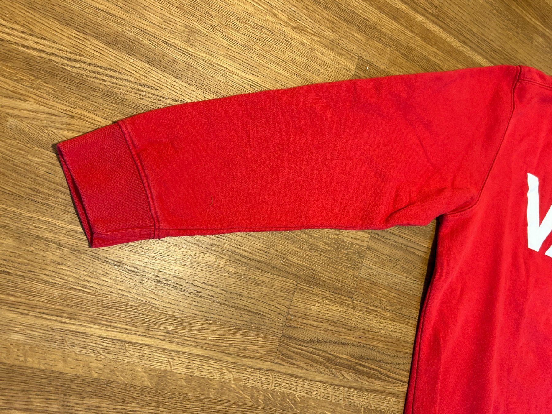 Maglioni & Felpe: Lässiger & trendiger "VANS" Pullover rot ca. Grösse 152 – Usato da Küsnacht ZH venduto da filo_fila8700 4