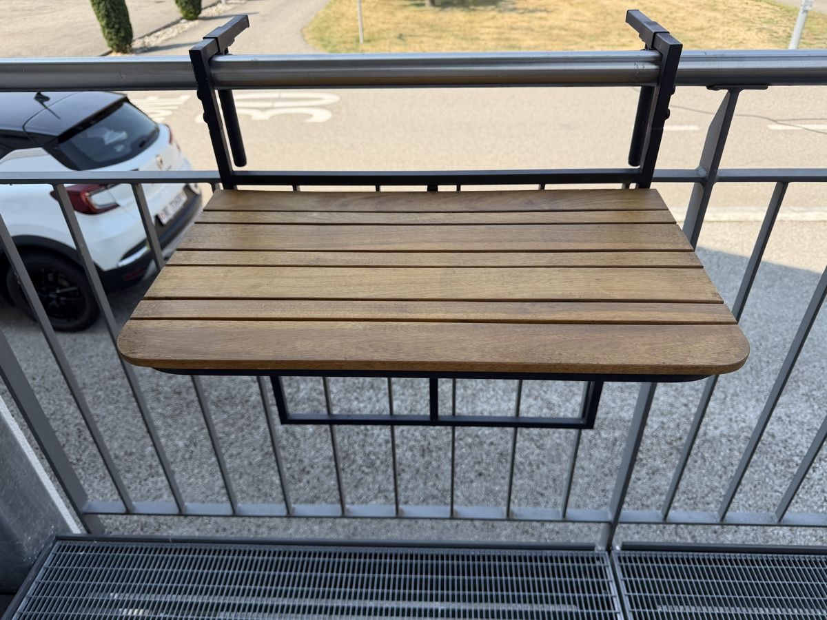 Tables: Balkongeländer Tisch. – D'occasion à Utzenstorf par Faustinok01 2