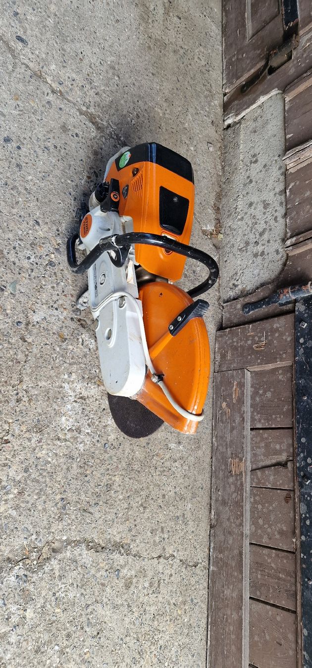 Stihl Tutte le macchine: Stihl TS 800 Trennschleifer – Usato da Tagelswangen venduto da Axel_36 2