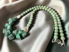 Unikat💎 Halskette rohen Smaragden + Amazonen barocken Perle