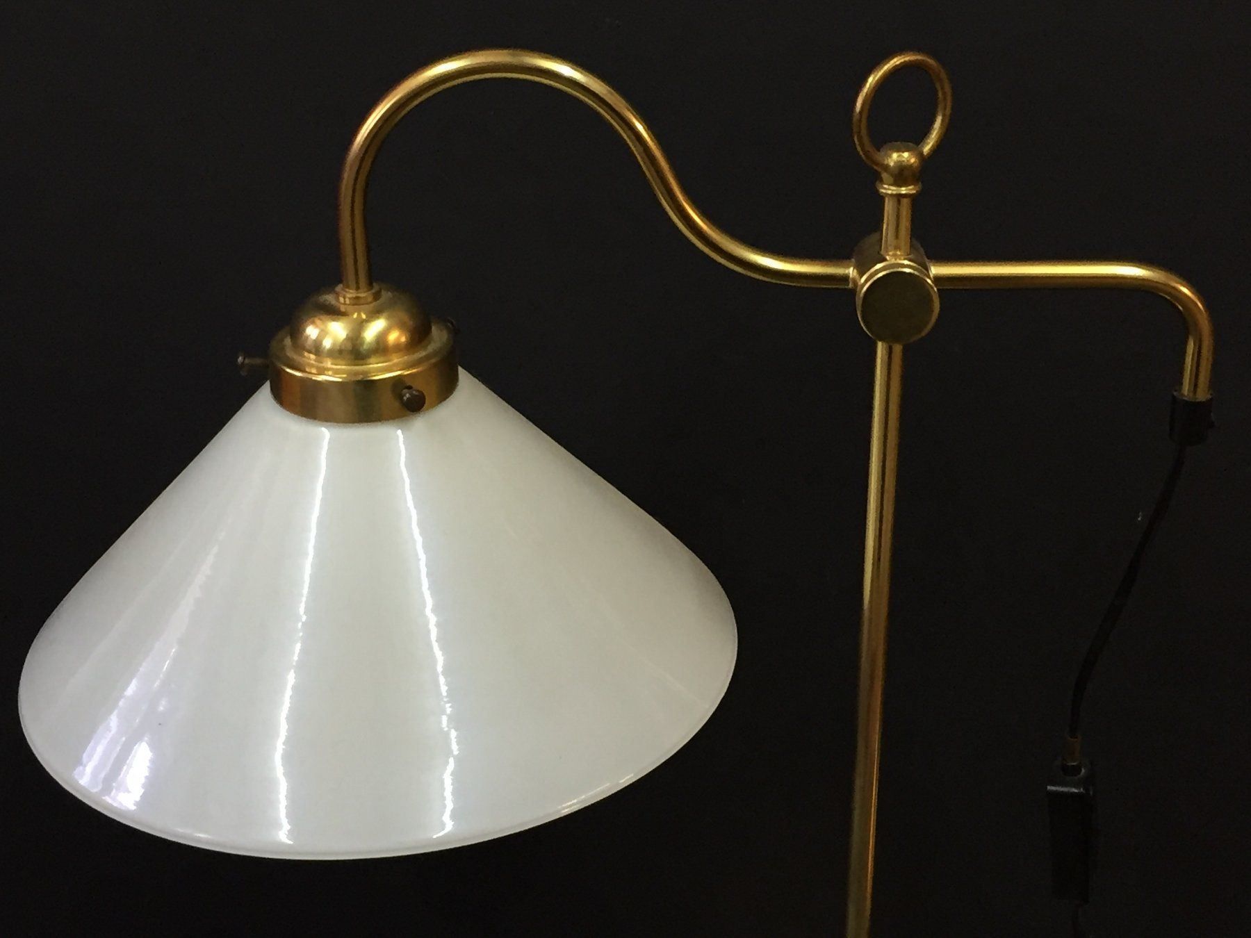 Lampade: Art Deco Lampe mit Opalinglas – Usato da Schaffhausen venduto da vintageville 9