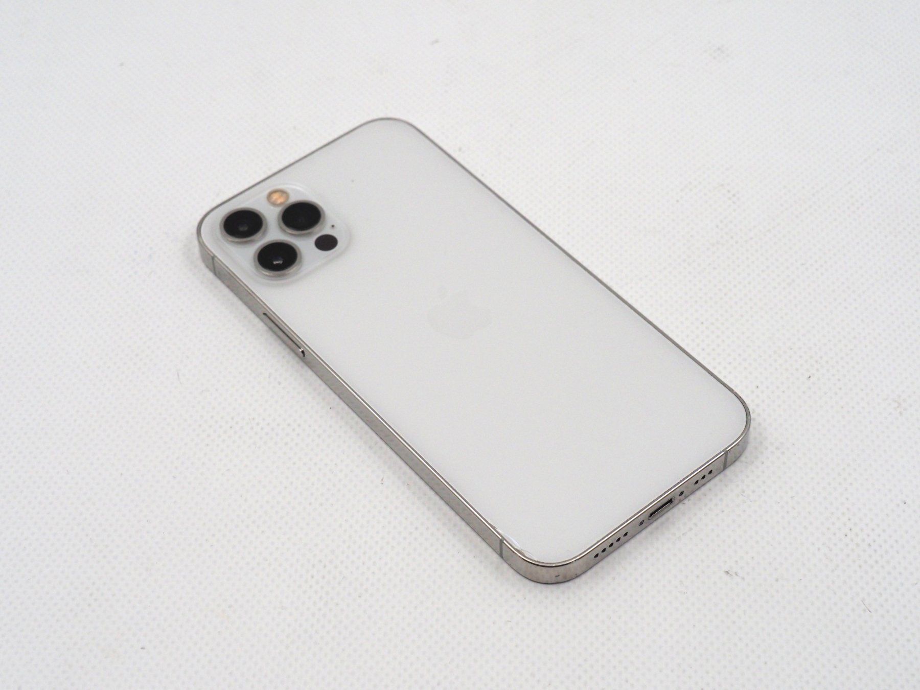 Apple Telefoni cellulari / Smartphones: APPLE iPhone 12 Pro iCloud gesperrt (26102811) – Difettoso da Zürich venduto da fundsachenverkauf 2