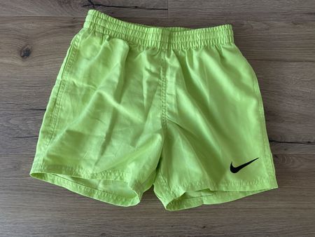 Nike Shorts Kinder Grösse S 128-137cm Neongelb guter Zustand