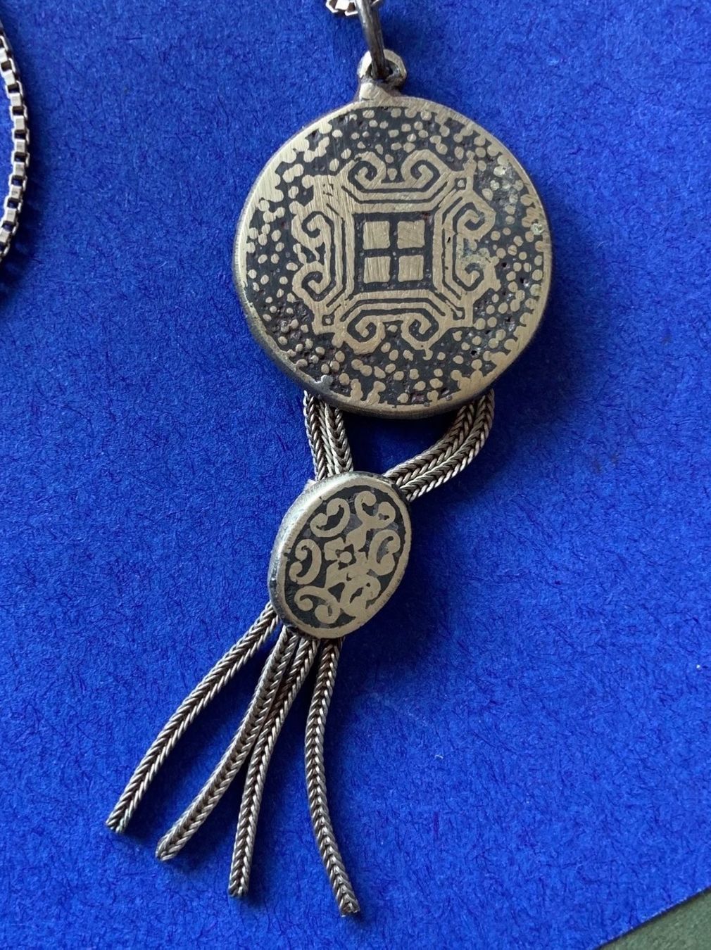 Anhänger: Silberkette Orientalisches Amulett (60cm) – Gebraucht aus Laufen von Bellebellezza