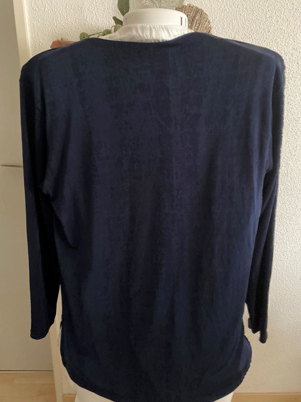 Camicette: Shirt Bluse Pullover Paris – Usato da Dietlikon venduto da Ss11 3