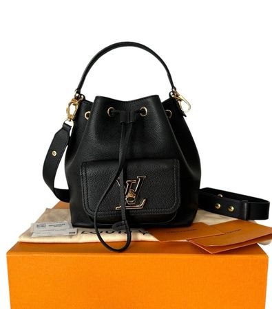 ❤️ Louis Vuitton Lockme Bucket Noir