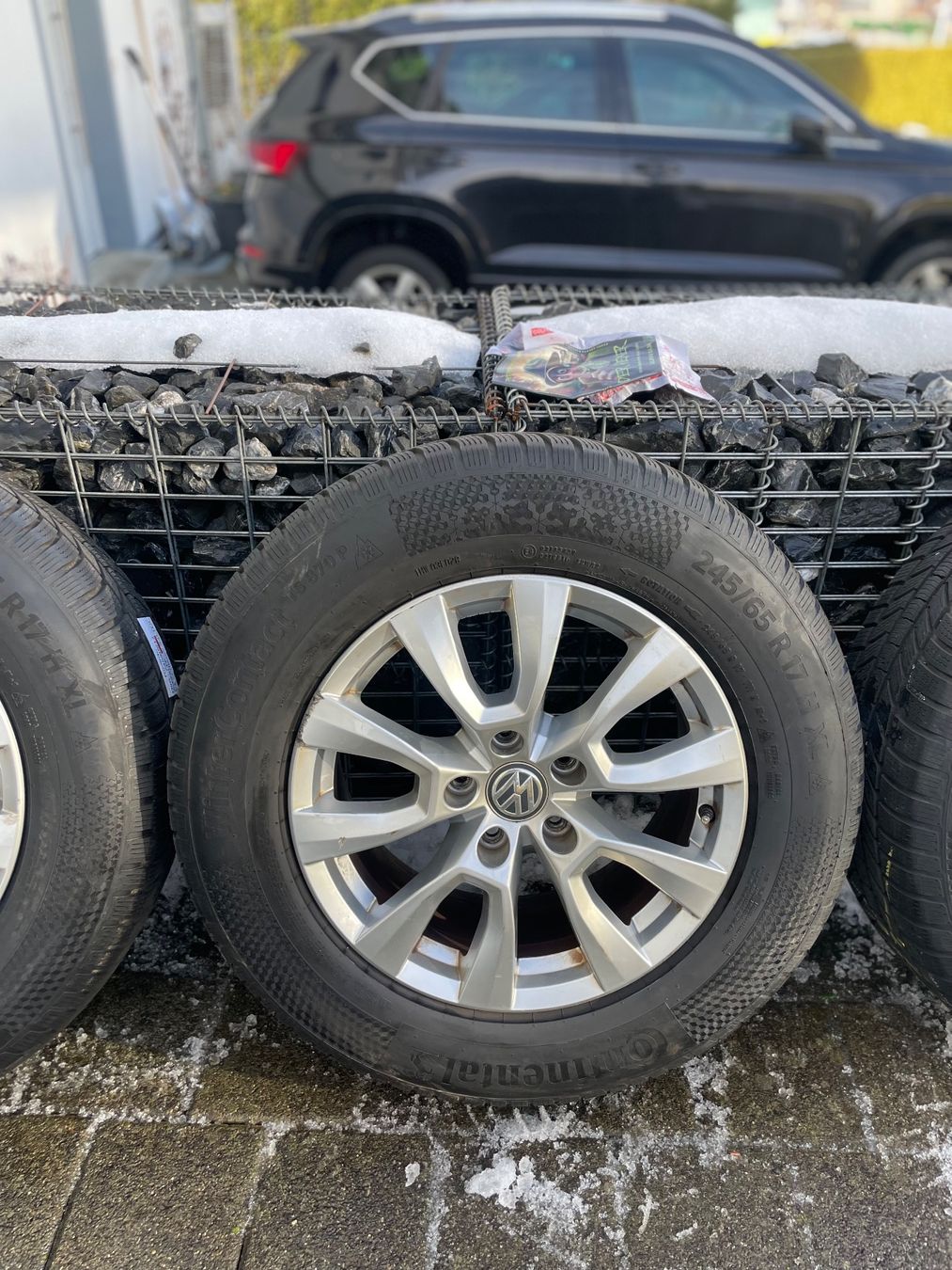 Volkswagen Pneus & Kompletträder: VW 17 Zoll Winter Kompletträder – Gebraucht aus Einsiedeln von VH_ 3