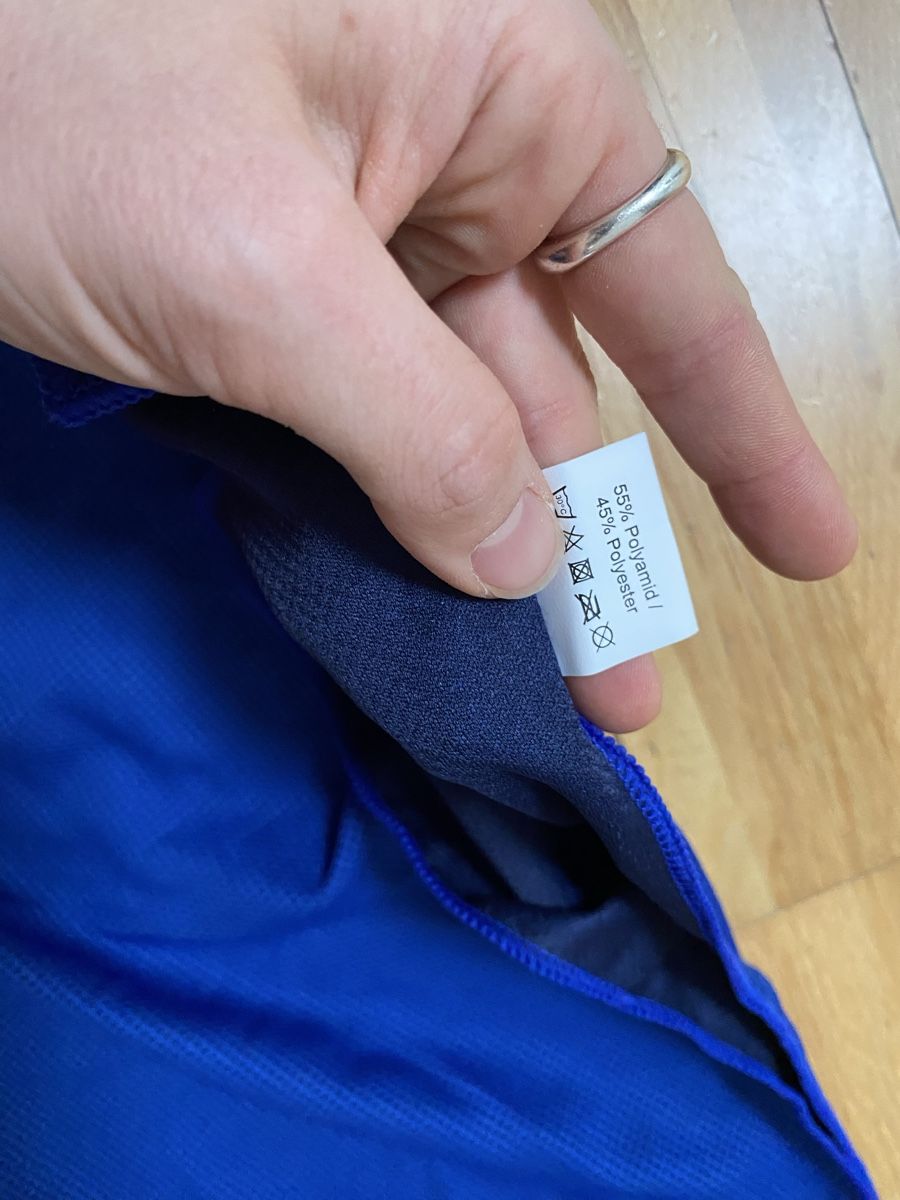 Foulards & écharpes: Schweisstuch – D'occasion à Luzern par oli_6x2r 2