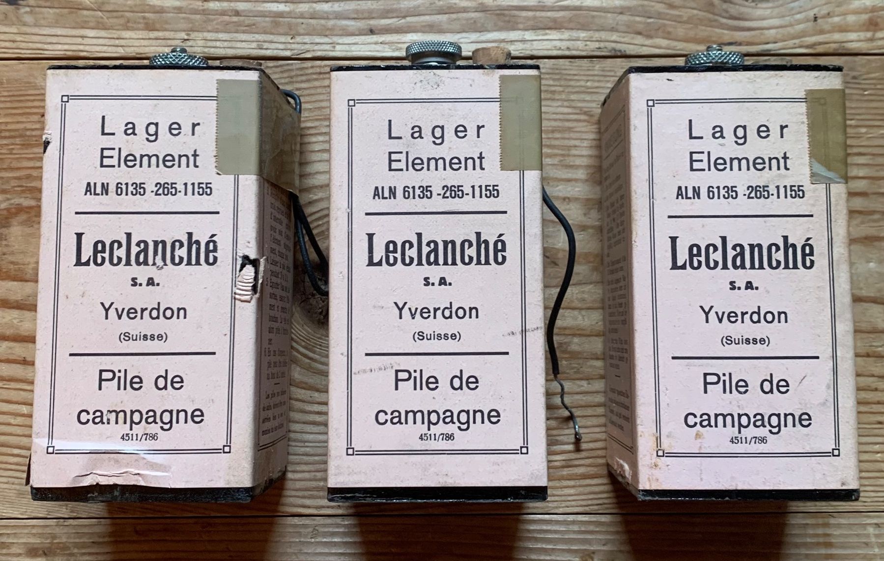 Telefoni: 3 Leclanché-Telefonbatterien der CH Armee – Usato da Goldingen venduto da Bergler012