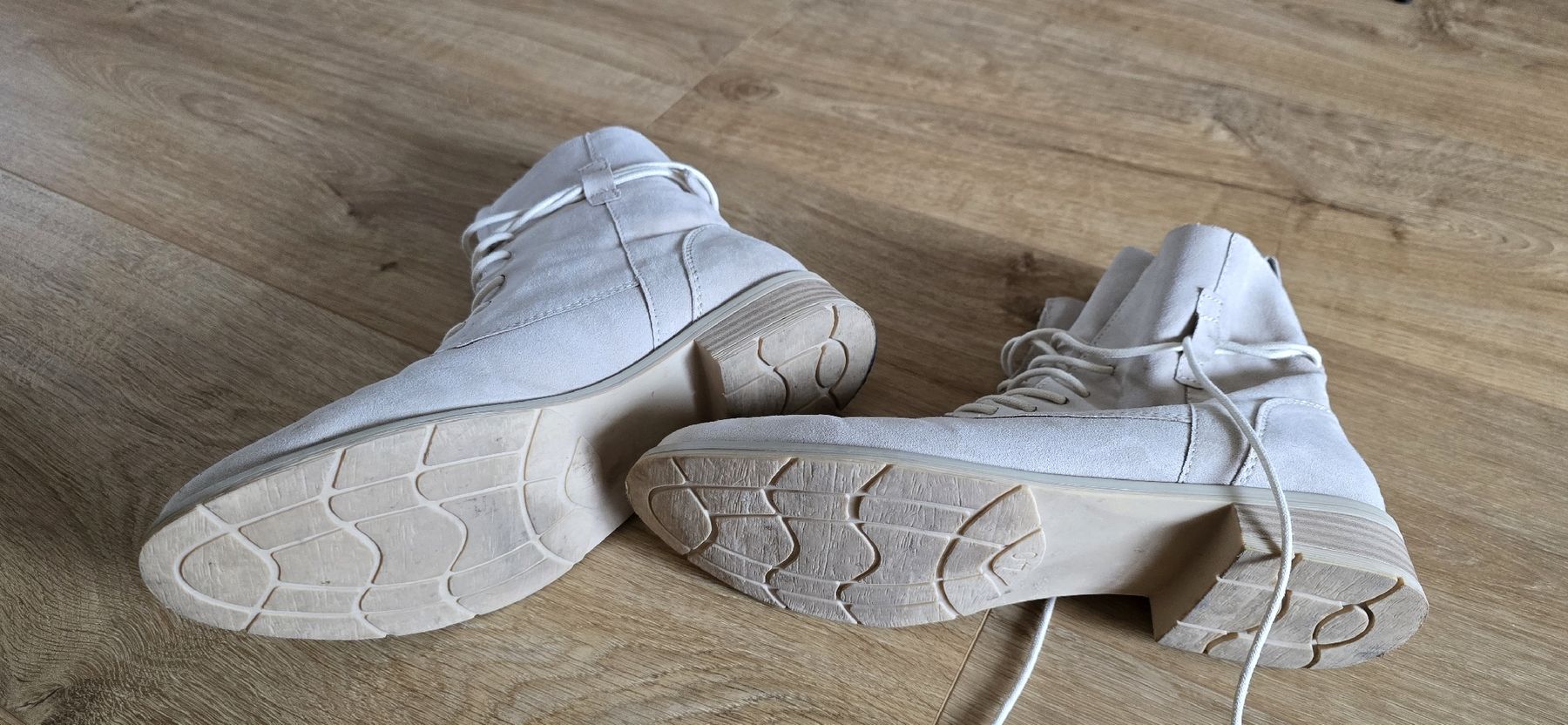 Scarpe da donna: Marko Tozzi Damen Stiefel beige Gr. 40 – Nuovo (secondo la descrizione) da Rheinau venduto da inStyleSg 3
