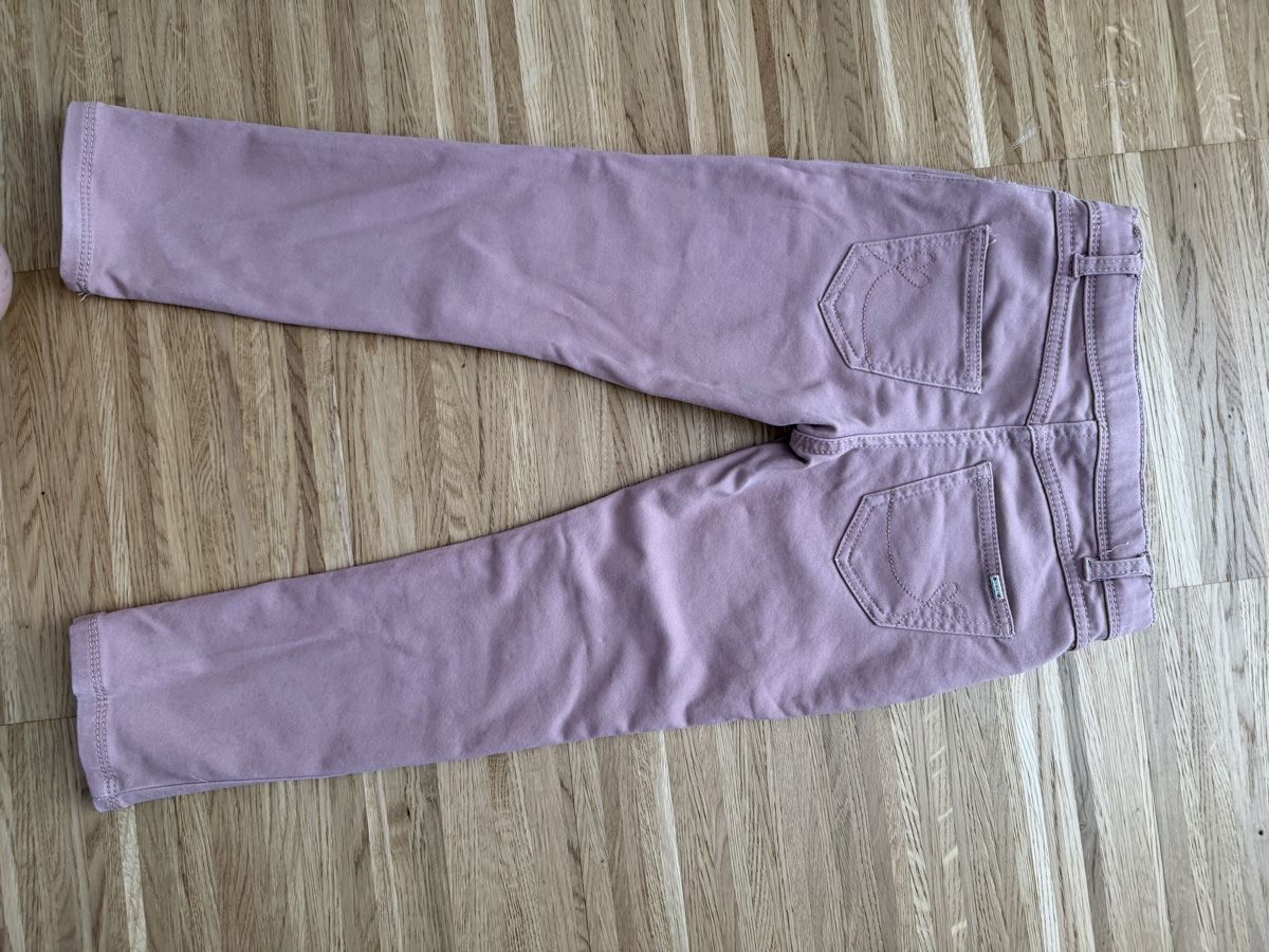 Mayoral Pantaloni: Mädchenhose Gr.110 – Usato da Flüelen venduto da Lulu2204 2