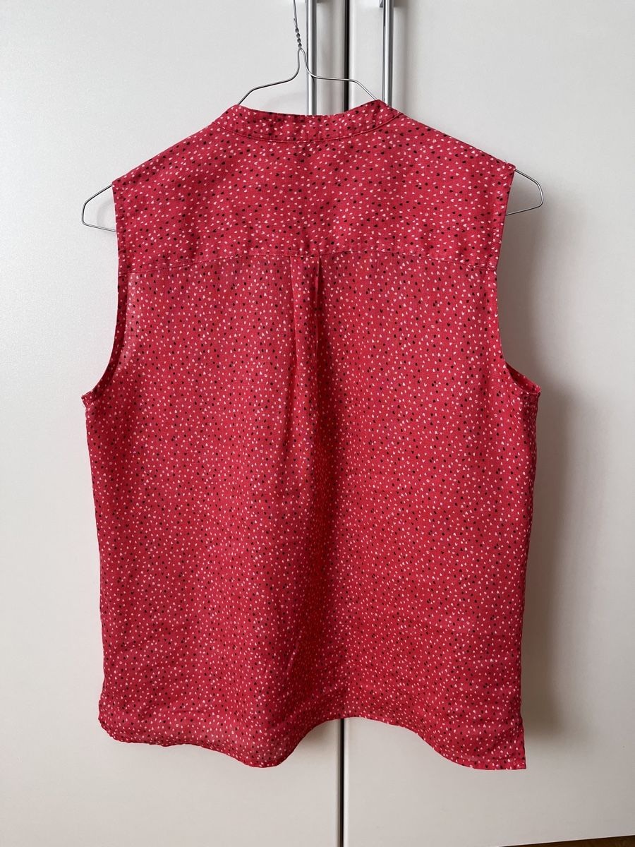 Tops: Blusentop Adagio Gr. M rot gemustert ärmellos – Gebraucht aus Zürich von Kleanthy 1