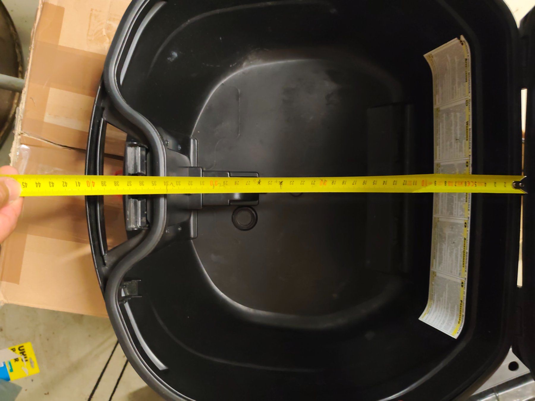 Givi Topcase: GIVI Topcase Motorrad Mofa Roller Töff neuwertig – Usato da Elfingen venduto da Cat33 9