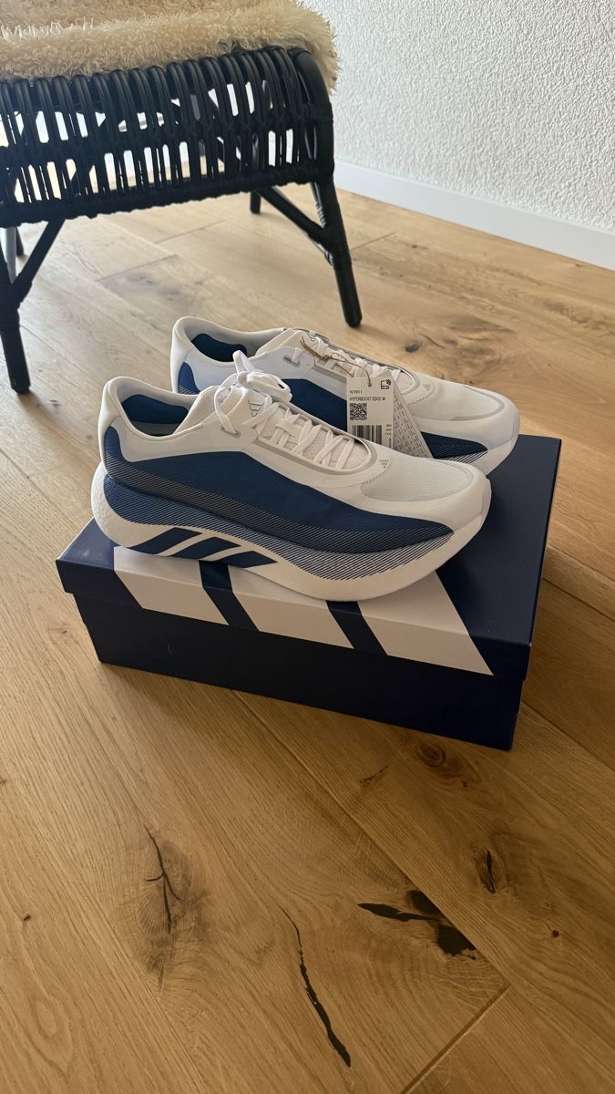 Scarpe da uomo: Adidas Hyperboost Edge – Nuovo e nell'imballaggio originale da meierskappel venduto da Yannik301