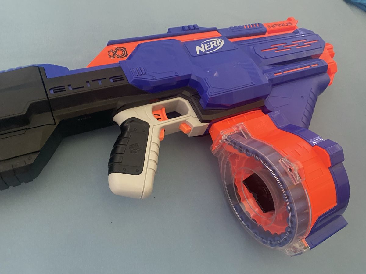 Nerf Spielzeuge: Nerf Infinus – Gebraucht aus Dietikon von flu_kbt8 5